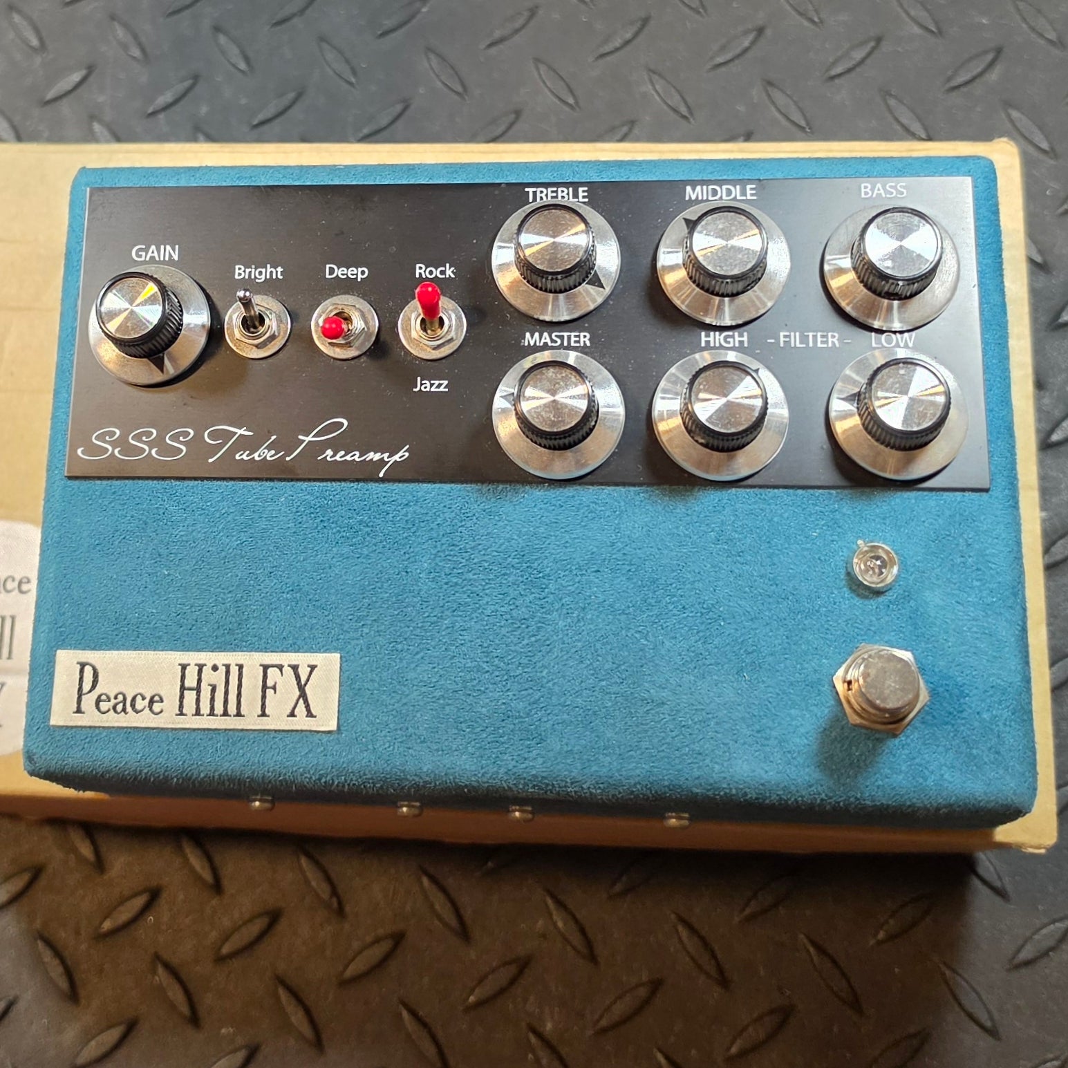 Peace Hill FX SSS Tube Preamp | Pre Rocked Pedals