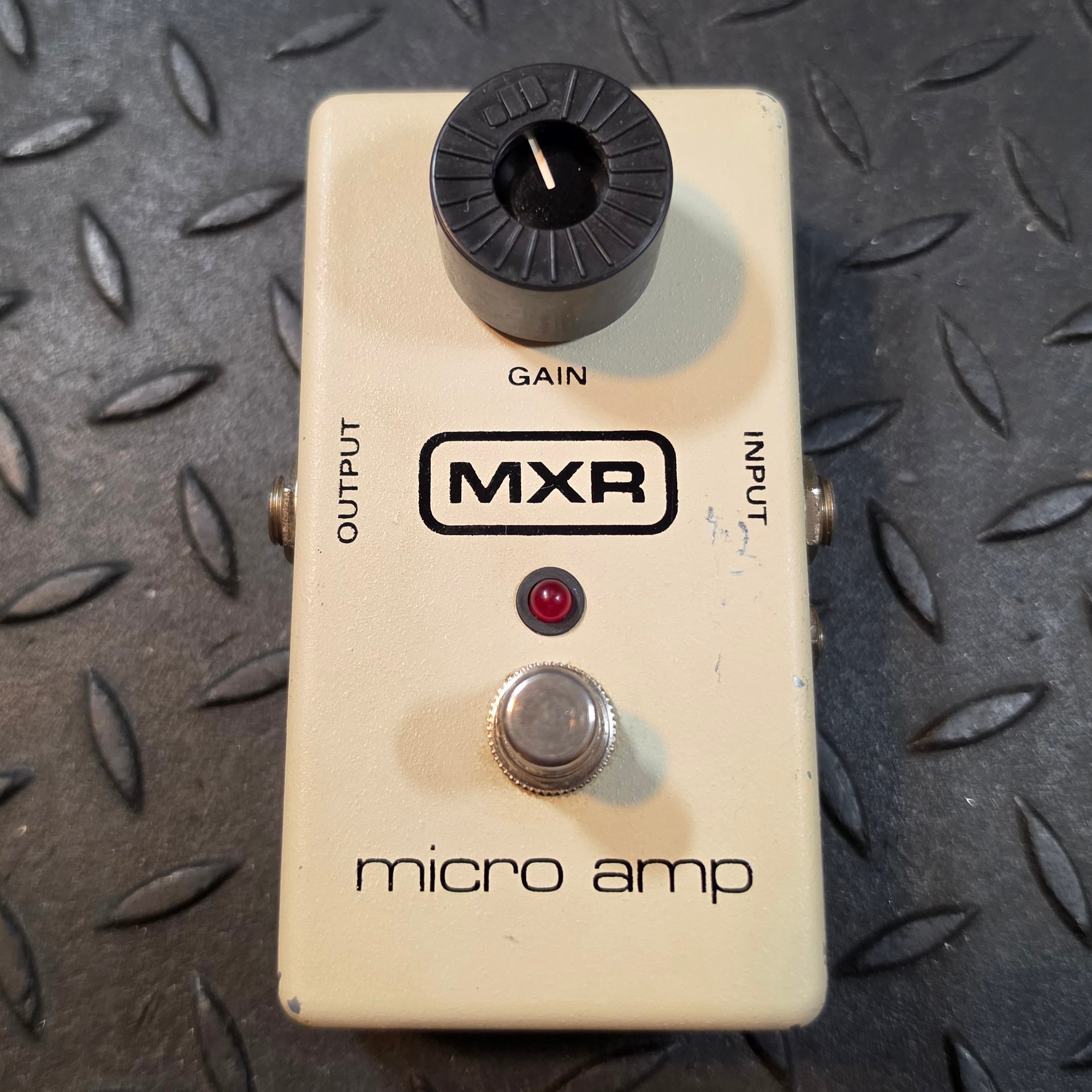 MXR Micro Amp 1988 | Pre Rocked Pedals