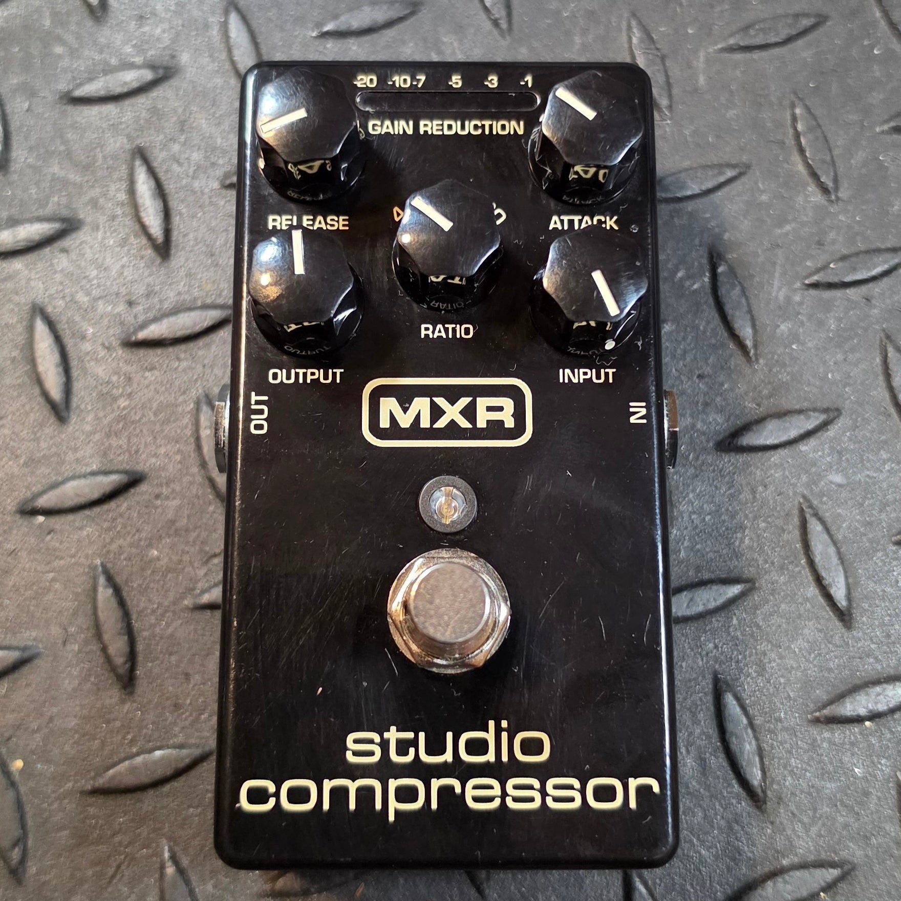 MXR Studio Compressor M76 | Pre Rocked Pedals